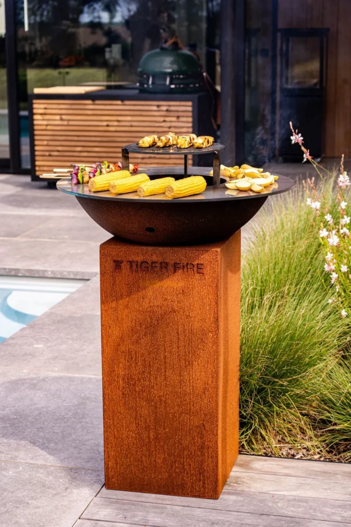 Tiger Fire Plancha BBQ - Simplified Cooking: "Make cooking simple and enjoyable with the user-friendly Tiger Fire Plancha BBQ. Perfect for any occasion, this BBQ makes outdoor cooking a breeze. TIGER FIRE OFFICIAL STORE | TIGER FIRE SHOP | TIGER FIRE | PLANCHA BBQ | BBQ KOPEN | Kupić BBQ | Koupit BBQ | Buy a BBQ | Acheter BBQ | BBQ KAUFEN | Acquistare un BBQ | Comprar un BBQ | EINEN BBQ KAUFEN | Comprar um BBQ | FUERPLATTE PLANCHA BBQ | PLANCHA GRILL | BBQ GRIDDLE