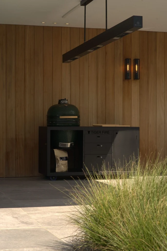 Kamado BBQ - Durable and Reliable: "Count on the durable and reliable Kamado BBQ for all your outdoor cooking needs. Built to last with high-quality materials. OFFICIAL STORE | SHOP | PLANCHA BBQ | BBQ KOPEN | Kupić BBQ | Koupit BBQ | Buy a BBQ | Acheter BBQ | BBQ KAUFEN | Acquistare un BBQ | Comprar un BBQ | EINEN BBQ KAUFEN | Comprar um BBQ | FUERPLATTE PLANCHA BBQ | PLANCHA GRILL | BBQ GRIDDLE